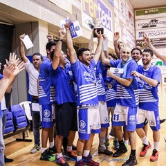 La vittoria del campionato 2015/2016_PH M.Monopoli