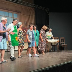 La commedia "I cuggin ciau né"