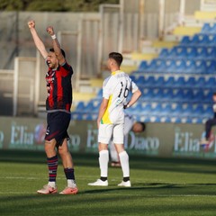 Audace Cerignola, stop e rammarico: vince il Crotone 2-1
