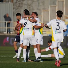 Audace Cerignola, stop e rammarico: vince il Crotone 2-1