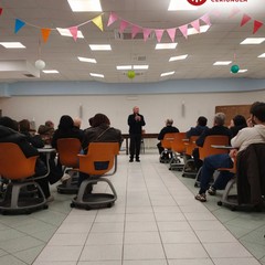 Don Perez in visita alla Parrocchia Cristo Re jfif