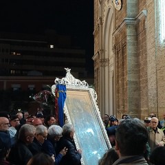La Madonna di Ripalta ritorna in città: strade colme di gente a Cerignola