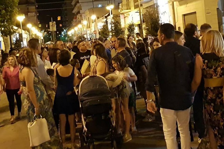 Successo notte dei saldi