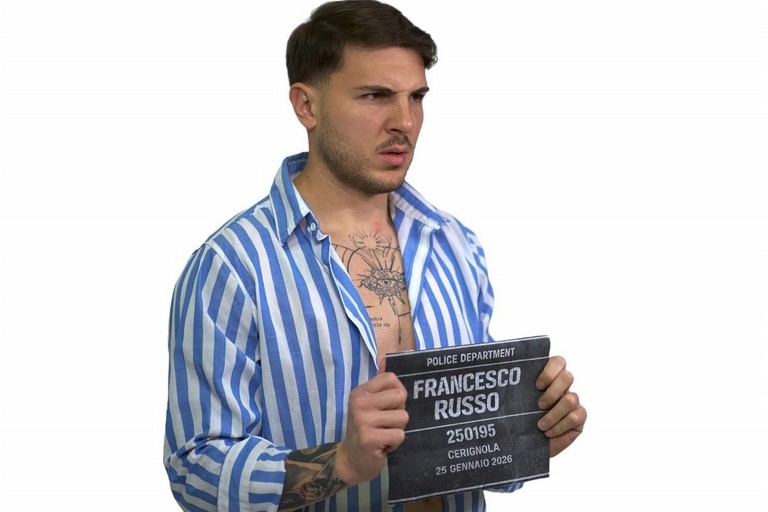 Da zero al milione di followers: Francesco Russo si racconta senza filtri