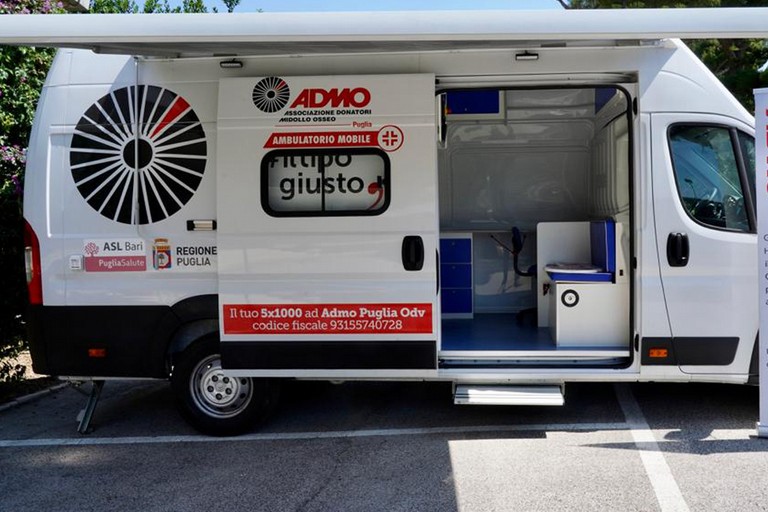 Ambulatorio mobile di Admo Puglia