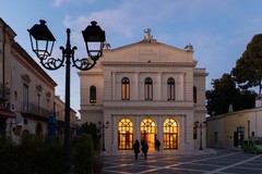 Il Teatro Mercadante chiude la stagione con due spettacoli