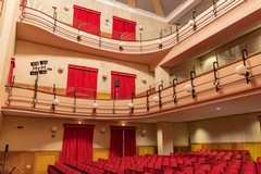 DesTEENazione, il laboratorio teatrale degli studenti del "A. Einstein" di Cerignola
