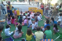 Decine di bambini entusiasti e divertiti in occasione del primo appuntamento di 'Che Librio in Città'