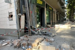 Assalto alla Credem di Cerignola, esplode il bancomat: ingenti danni alla filiale - FOTO e VIDEO