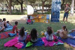 Letture per i bambini in villa Comunale a Cerignola: oggi il primo appuntamento