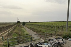 Ripulito il canale  Scarafone utilizzato come discarica