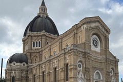 A Cerignola il Duomo Tonti richiede «interventi immediati di manutenzione»: appello di monsignor D'Ercole