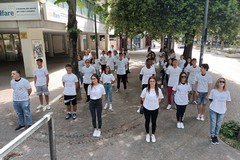 Gli alunni dell’ITET Dante Alighieri di Cerignola in Flash Mob