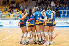 La FLV Cerignola torna in B2: tripudio per la promozione al Pala Tatarella