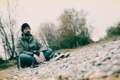 “Covered with dead leaves”: il cantautore Matteo Spicciariello, originario di Cerignola, presenta il nuovo singolo