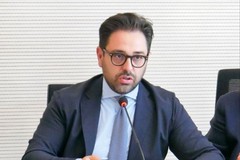 Taglio Fondi UE all'agricoltura, Cera: "Miliardi per le armi, zero per i contadini. Così l'Europa uccide i nostri campi"