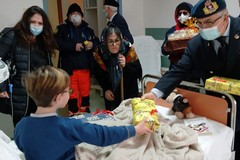 Conclusa la consegna di nuovi giocattoli per i bambini ricoverati al "Tatarella" di Cerignola
