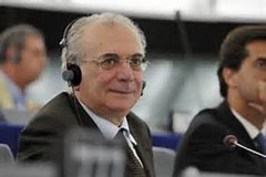 L'ultimo saluto a Salvatore Tatarella.