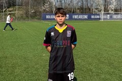 Il centrocampista del Cerignola Cristian Tedesco nell'Under 15 di Serie C: 3-1 al Bologna