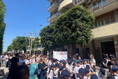 Cerignola celebra la legalità: centinaia di studenti in corteo contro la mafia