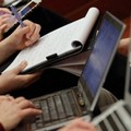Lasciateci lavorare, lasciateci informare