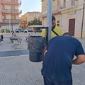 Installate nuove panchine e cestini in Piazza I° Maggio a Cerignola