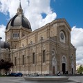 Crolla cornicione del Duomo di Cerignola: tecnici all’opera per scoprirne la causa