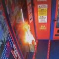 Distributore automatico dato alle fiamme a Cerignola