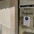 Novantacinque attività commerciali di Cerignola affiggono manifesti contro l’Amministrazione