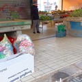 Mercato coperto zona Sant’Antonio a Cerignola: tra bancarelle e rifiuti