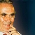 Giuseppe Tatarella, oggi l’anniversario della morte: iniziative a Bari e Cerignola per ricordarlo