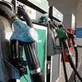 Impianti privati di carburante senza regole in materia di lavoro