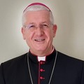 Elezione di papa Leone XIV, il vescovo di Cerignola, mons. Ciollaro:  "Commoventi le sue lacrime "