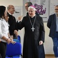 Il Vescovo Fabio Ciollaro in visita all’ITET “Dante Alighieri” di Cerignola