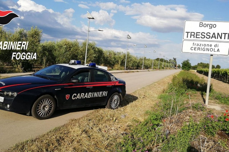 Posto di blocco dei Carabinieri a Borgo Tressanti