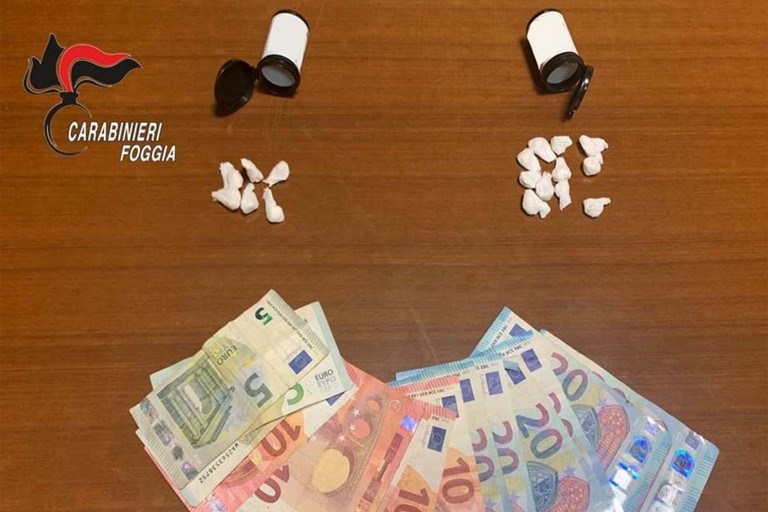 Cocaina e soldi sequestrati