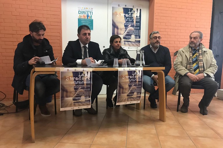 Conferenza la strada