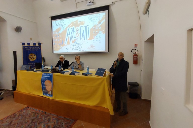 conferenza saccozzi