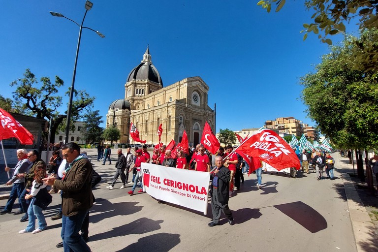 corteo pirmo maggio