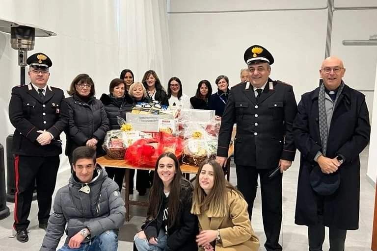 Carabinieri Cerignola e Caritas parrocchiale