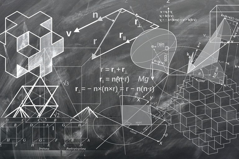 Lavagna con formule geometriche. <span>Foto Gerd Altmann</span>