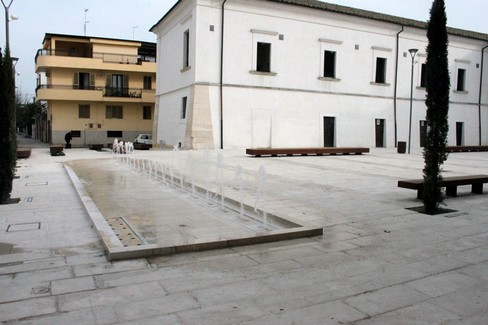 fontana piazza gesuitico