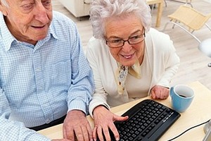 Anziani Computer Internet