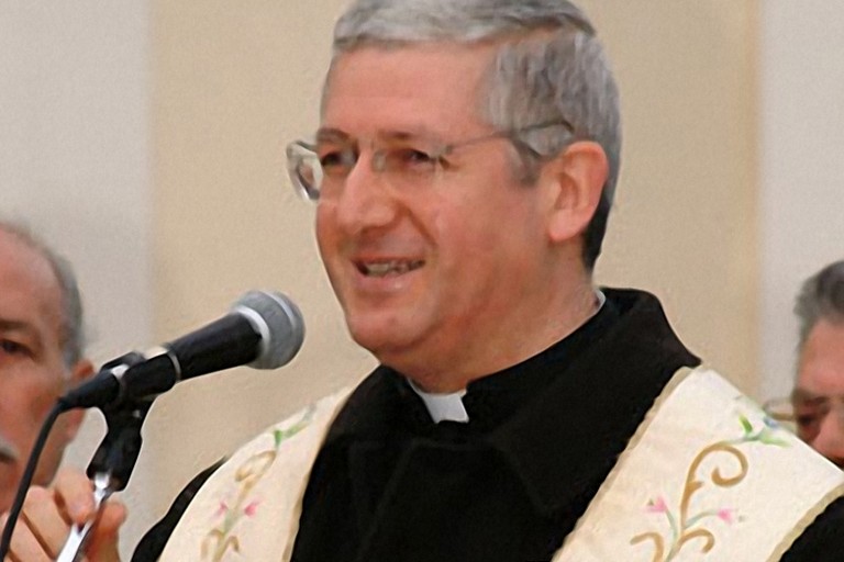 Monsignor Fabio Ciollaro. <span>Foto fonte salentoinforma.it</span>