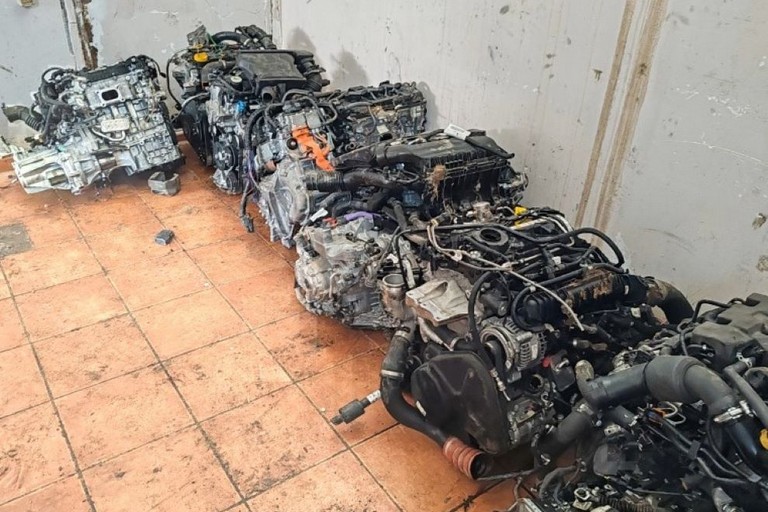 Auto rubate e cannibalizzate