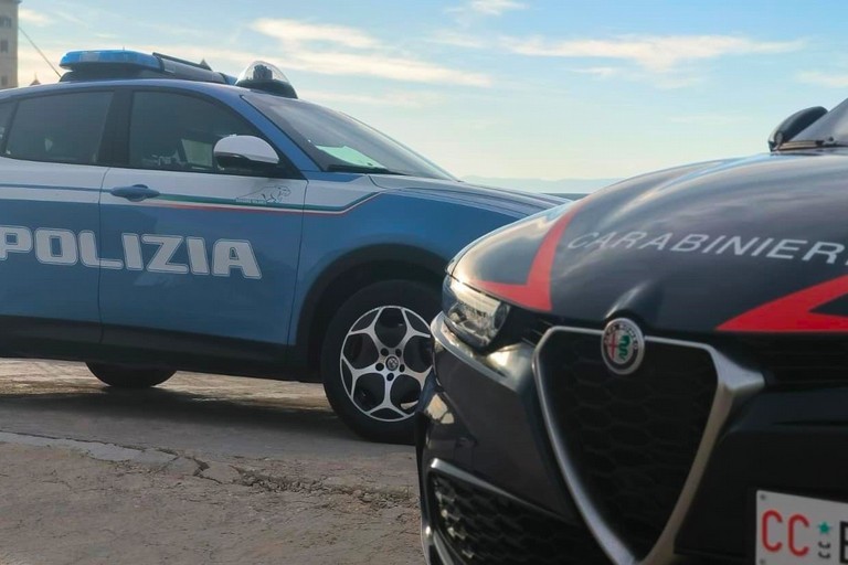 polizia e carabinierij