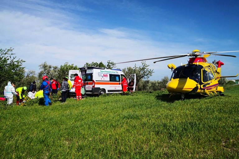 Sanitari in soccorso