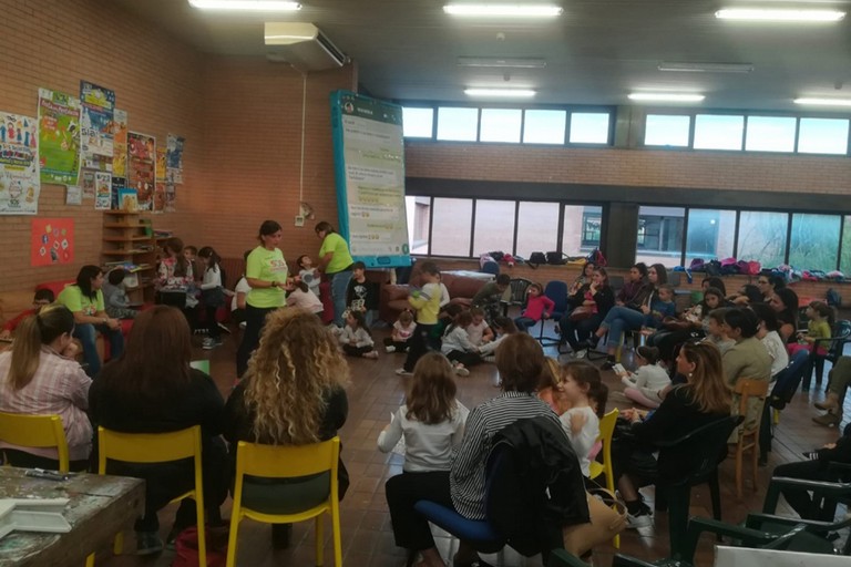 SOS Social Club