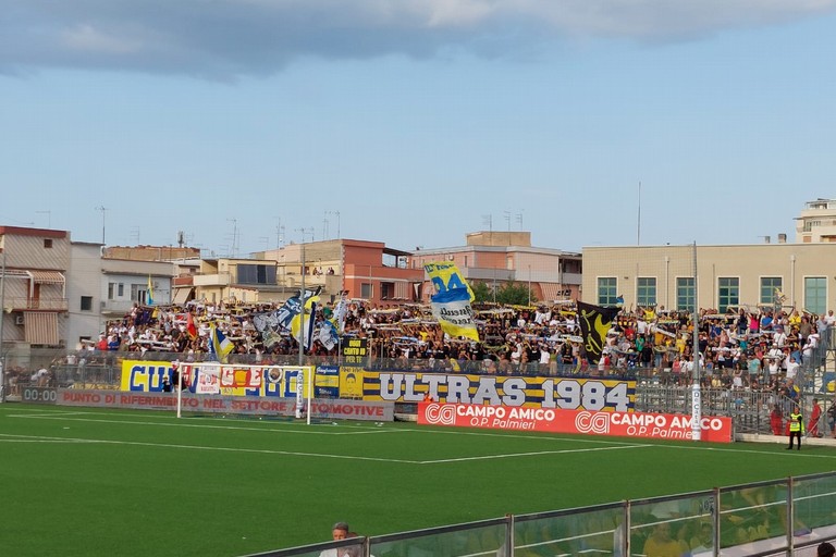 ultras