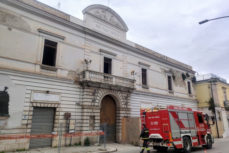 Vigili del fuoco a Palazzo Carmelo. <span>Foto Vito Monopoli</span>